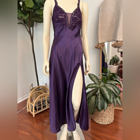 Vintage 1980s Victoria's Secret Purple Lace and Satin Slip Gown  Size S